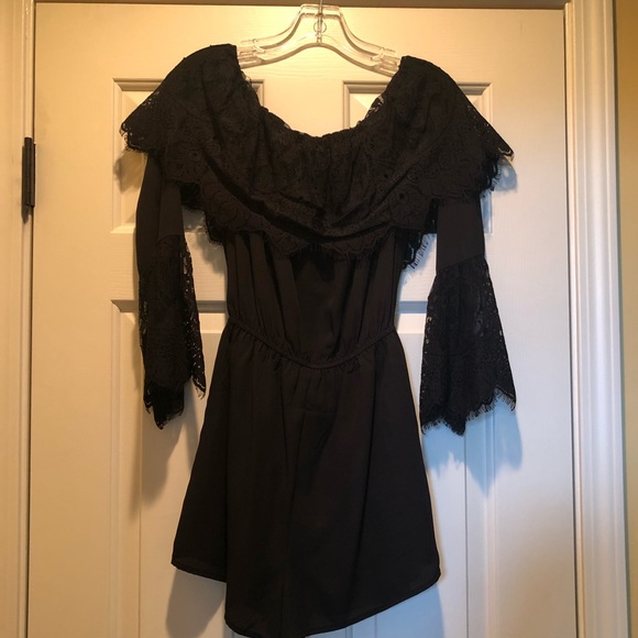 Black romper with pockets by BB Dakota - Picture 2 of 4